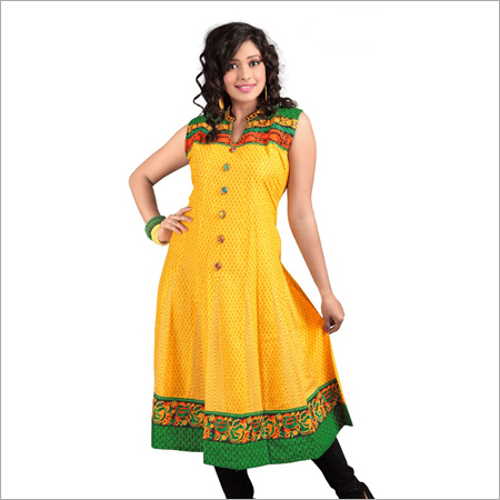 Sleeveless Ladies Suit