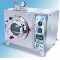 Vacuum Oven