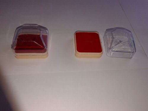 Plastic Fancy Ring Boxes