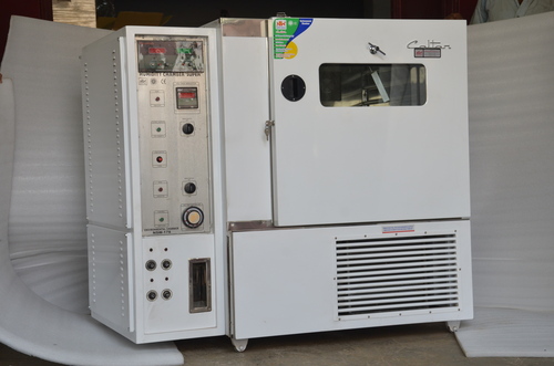 Humidity/Environmental Chambers    