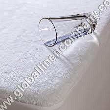 White Quilted  Waterproof  Mattress Protector