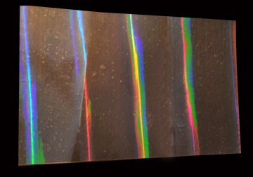 Holographic Rainbow Pillar Films