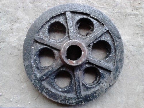 THRUST ROLLER