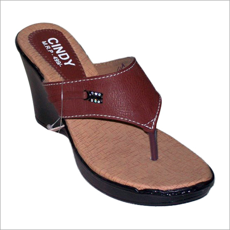 Ladies Fashion Footwear