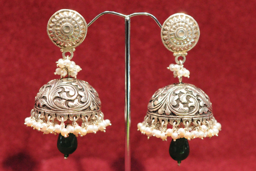 Silver jhumka
