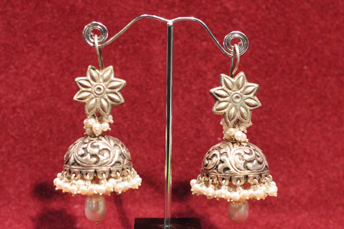Peral Jhumka