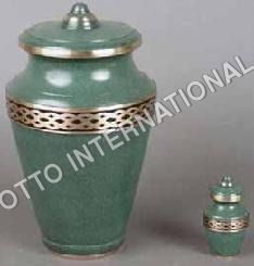 Arcadia Cremation Urn