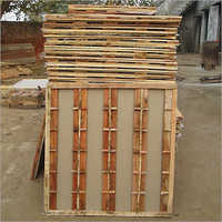 Heavy Duty Wooden Pallets - Durable Natural Wood Material, 48x40 Inches Size, For Industrial Use