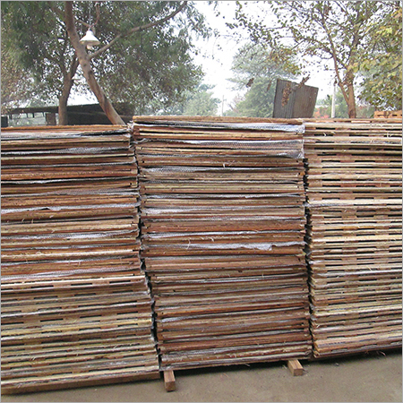 Commercial Wooden Pallets