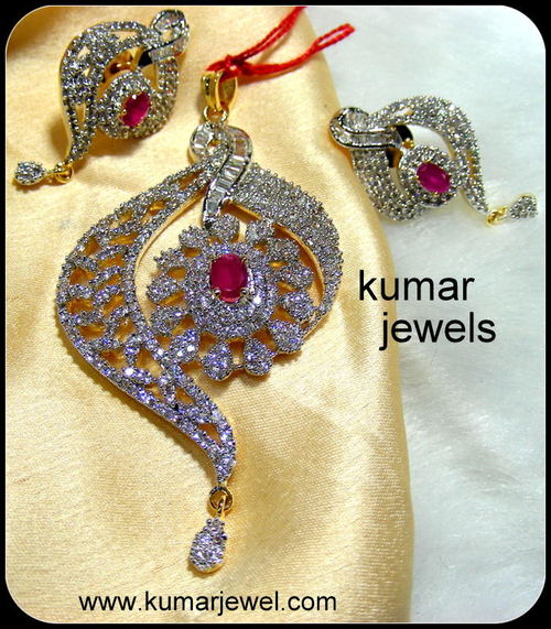 Designer Pendant Set.