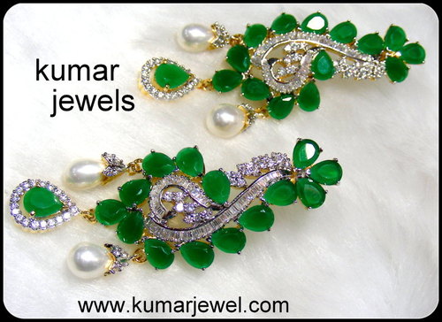Emeralds and Pearl Earring.