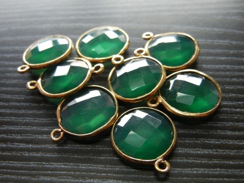 50 टुकड़ा Lot Of Green Onyx Gemstone Connectors
