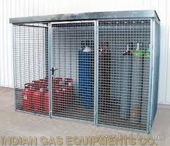 Cylinder Cage