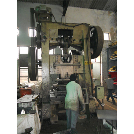 300 ton Power Press