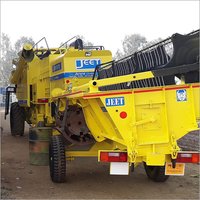 Maize Combine Harvester