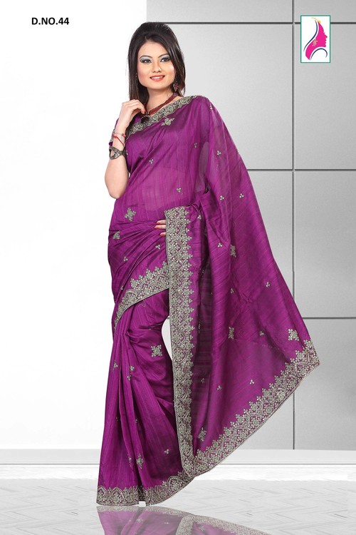 Ostantaneous Rani Shaded Designer Ever Green Saree