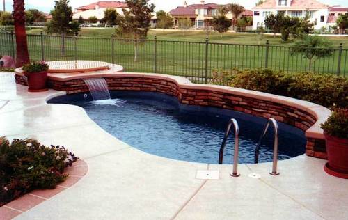 Steel Fountain With Fall
