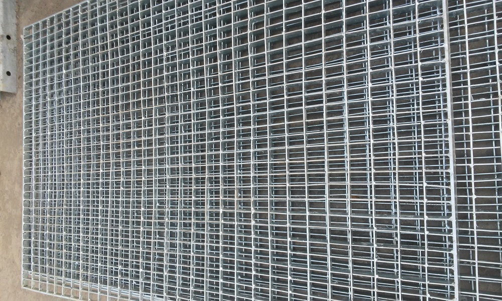 Steel Gratings Application: For Industrial Use