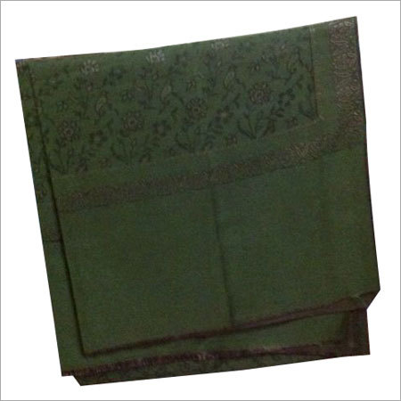Diamond wooly shawls