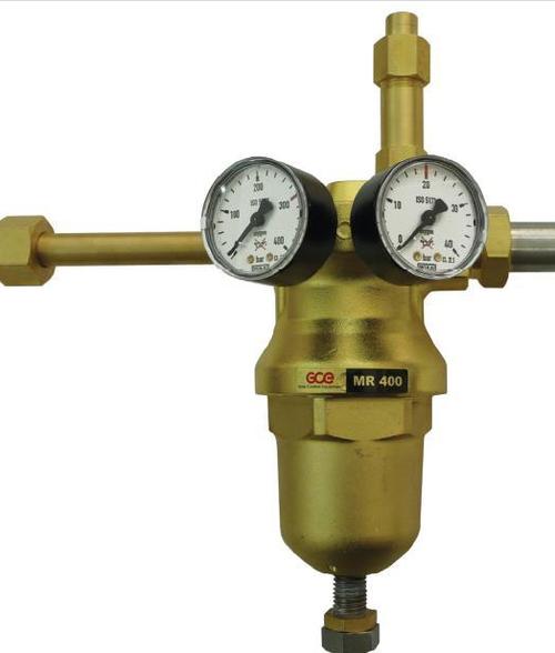 Industrial manifold regulator