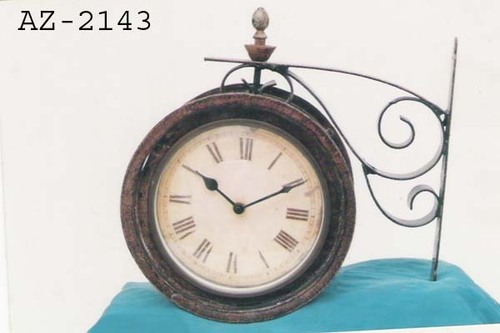 Iron Designer Station Clocks
