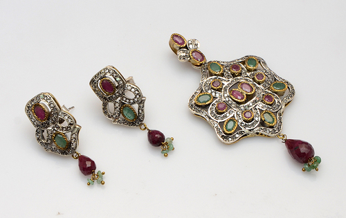 925 Sterling silver Ruby,Emerald & CZ Gemstone Victorian pendant Set