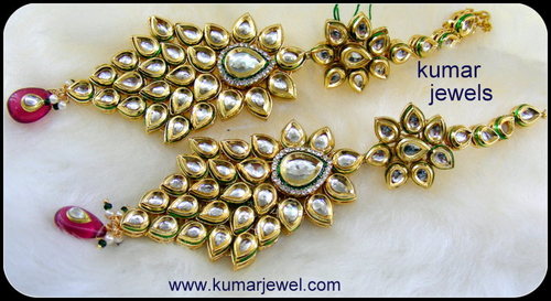 Heavy Kundan Earring.