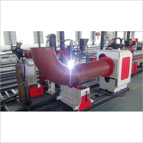 Red And Gray Automated Pipe Welding Machine