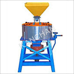 Wheat Grinding Machine - Stainless Steel, 600 x 450 x 1000 mm Dimensions , 1 HP Motor Power, 25 kg/hr Grinding Capacity, Long Service Life and Easy Maintenance
