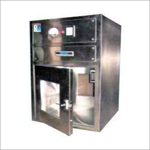 Pass Box