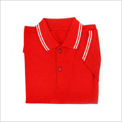 T-Shirts - Cotton, Sizes: S, M, L, XL, XXL, Color: Red | Washable, Unisex, Plain Pattern, Smooth Finish, Shrink Resistance, Seamless Stitching, Colorfastness