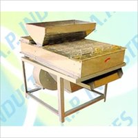 Peanut Peeling Machine - Stainless Steel, 3.5x2.5x3 Ft Dimensions | 200 Kg Capacity, Single Or 3 Phase Power, Lower Energy Consumption, High Efficiency, Compact Structure