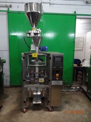 Semi-Liquid Filling Machine
