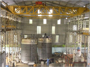 Vertical water Storage Tank