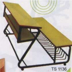 स्कूल की लकड़ी का फर्नीचर