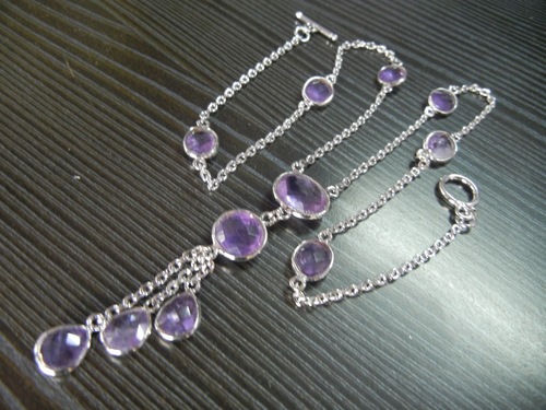 Silver Necklace Set with Gemstone