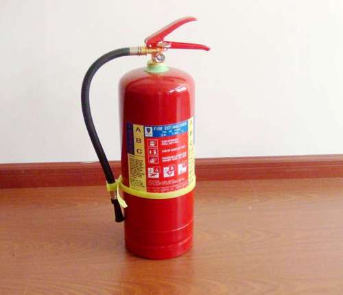 DRY POWDER TYPE FIRE EXTINGUISHER ( DCP )