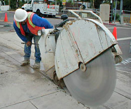 Concrete Sawing Machine
