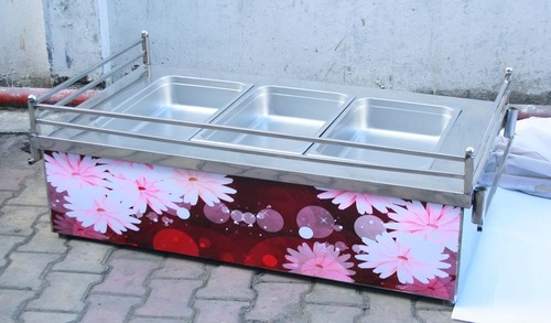 SWEETS DISPLAY ITEMS