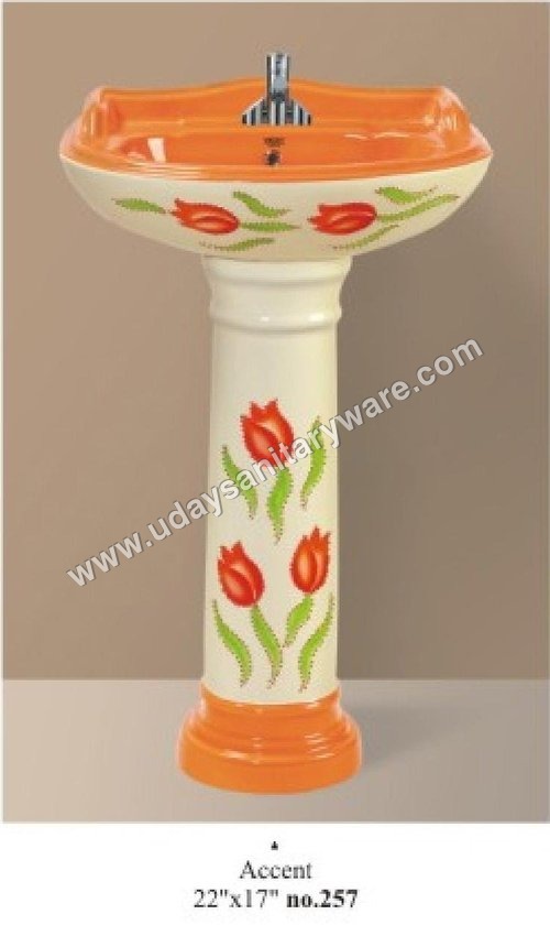 Pedestal wash basin set