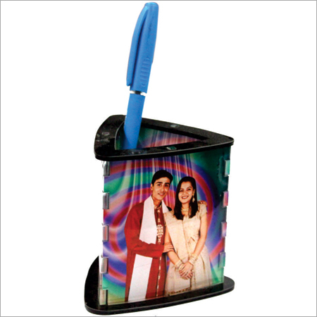 Collapsible Pen Holder