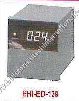 Digital Temperature Indicator
