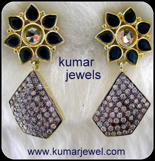 Stylish Disc Earring