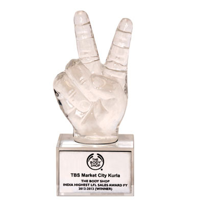 Crystal Trophies - 5.5" Clear Crystal, Rectangular Base, Victory Shape, Elegant Design