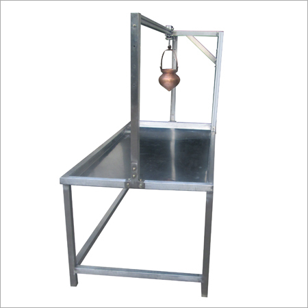 Sarwa Anng Shirodhara Table