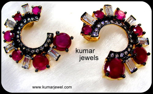 stylish earrings for girls