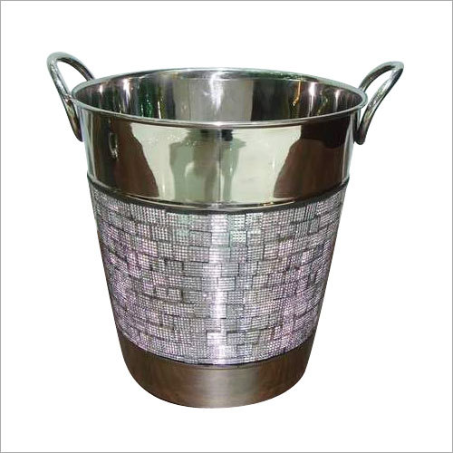 Champayne Bucket