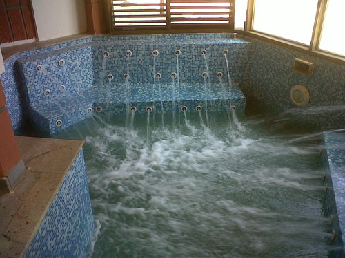 Jacuzzi Pool