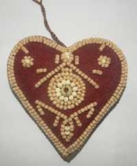 Christmas Hanging Heart - Silk Material, Printed Zari Design, 25-30 Grams Weight | Mesmerizing Design, Attractive Appearance, High Strength, Durability