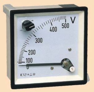 Analogue Panel Voltmeter with Built-in Selector Sw